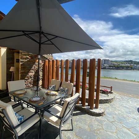 Casa Ria De Navia Guest House Eksteriør bilde