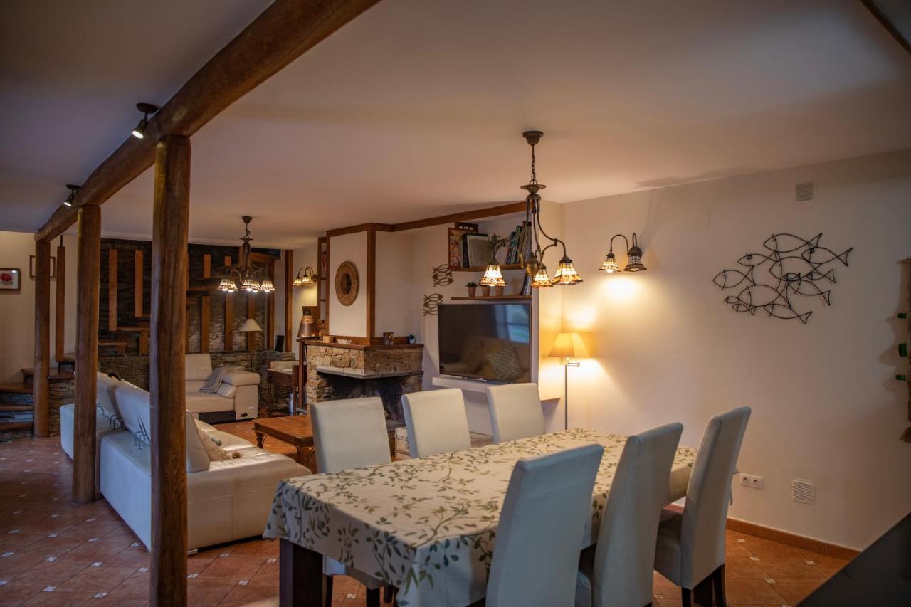 Casa Ria De Navia Guest House Eksteriør bilde